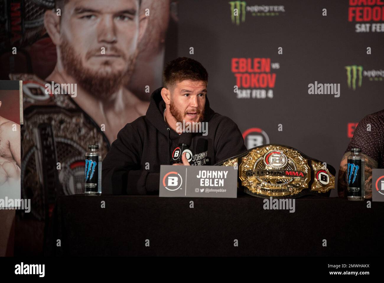 Los Angeles, Kalifornien - 1. Februar: Johnny Eblen, Bellator Champion, spricht vor Bellator 290 Bader vs. Fedor 2 auf dem Forum am 4. Februar 2023 in Los Angeles, Kalifornien, USA. (Foto: Matt Davies) Stockfoto