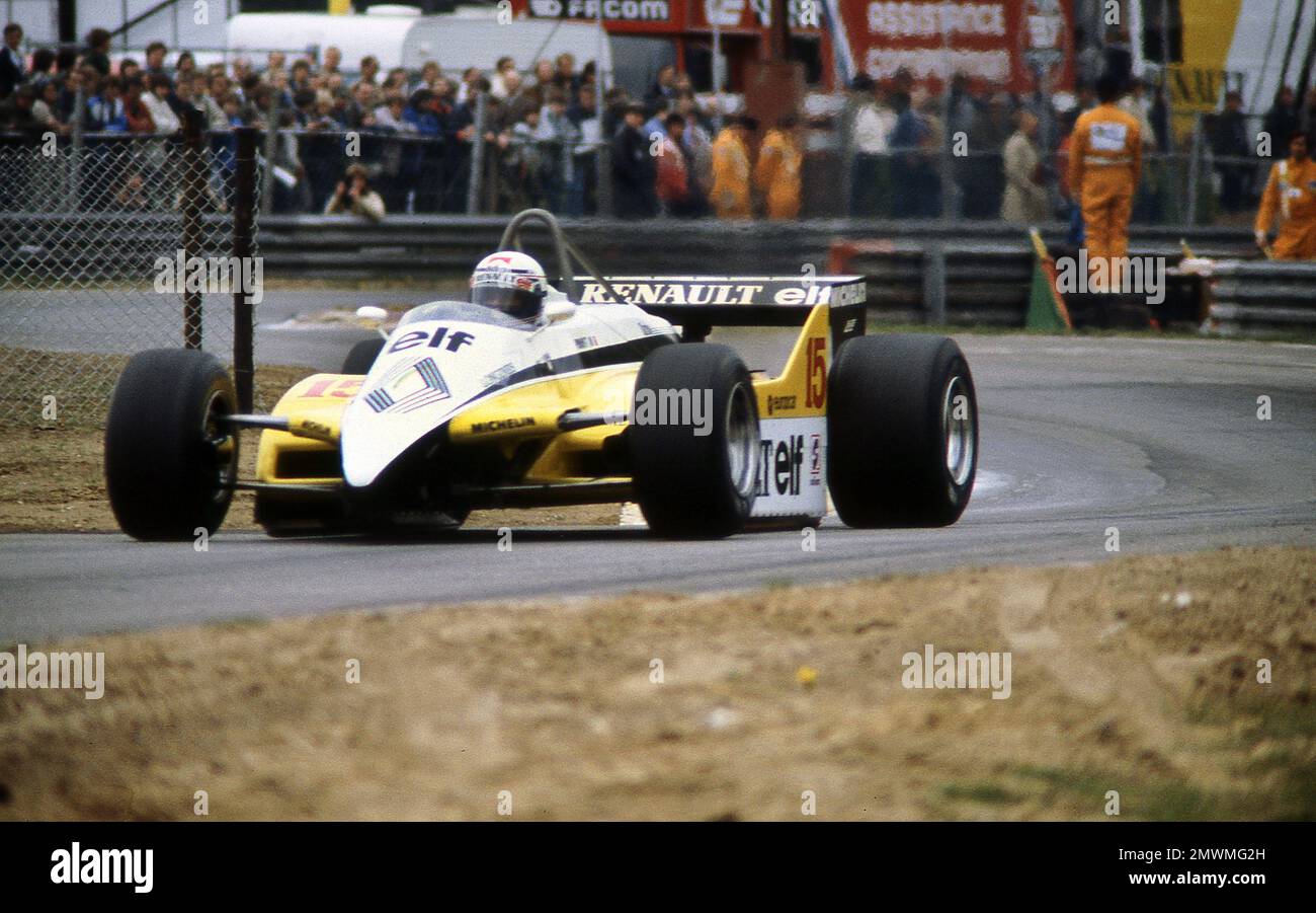 Alain prost fährt seinen Renault beim belgischen Grand Prix 1982 in Zolder Stockfoto