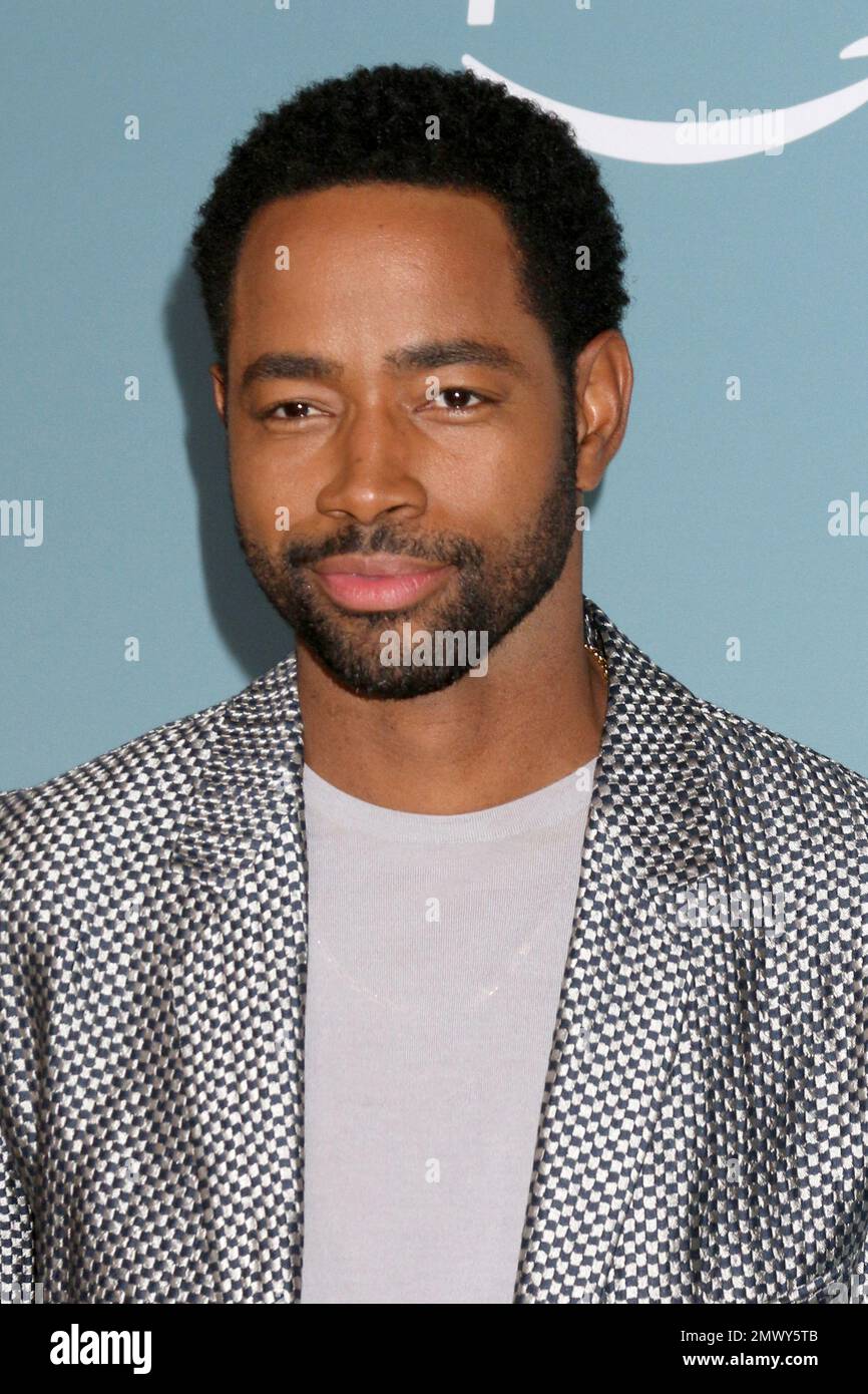 LOS ANGELES - 1. DEZ.: Jay Ellis bei der Premiere im Culver Theater am 1. Februar 2023 in Culver City, Kalifornien Stockfoto