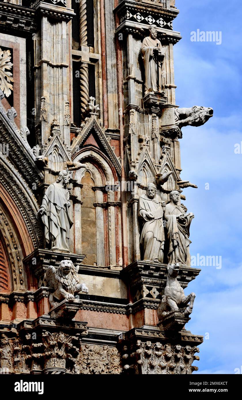 , Metropolitanische Kathedrale der Heiligen Maria der Himmelfahrt - Duomo di Siena, 1215. Und 1348., 13. Jahrhundert, Toskana, Italien, Italienisch, Gotik, Romanik, Klassik. Stockfoto