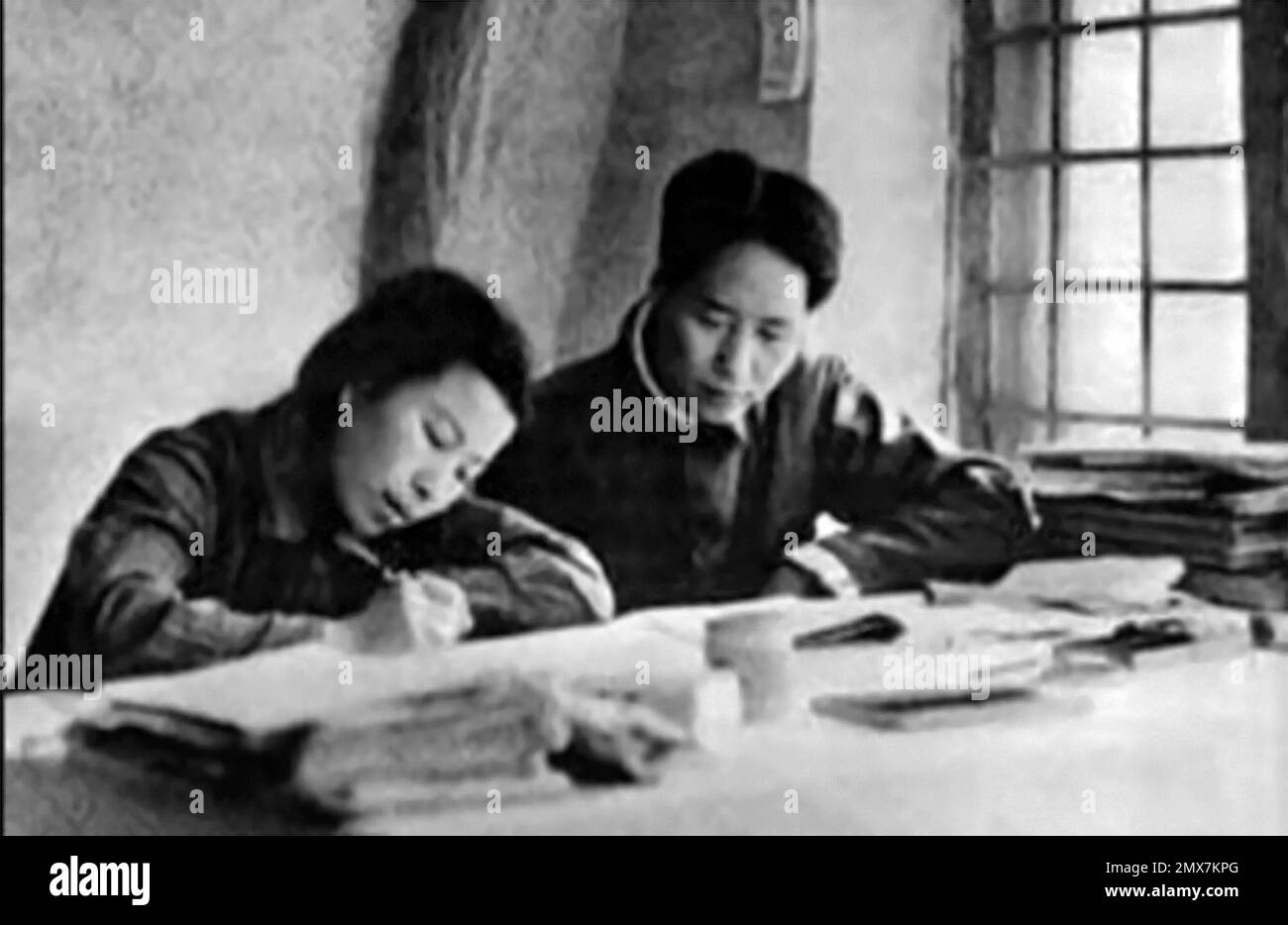 Jiang Qing (Madame Mao: 1914-1991)) und Mao Zedong (1893-1976), c. 1938 in Yan'an Stockfoto