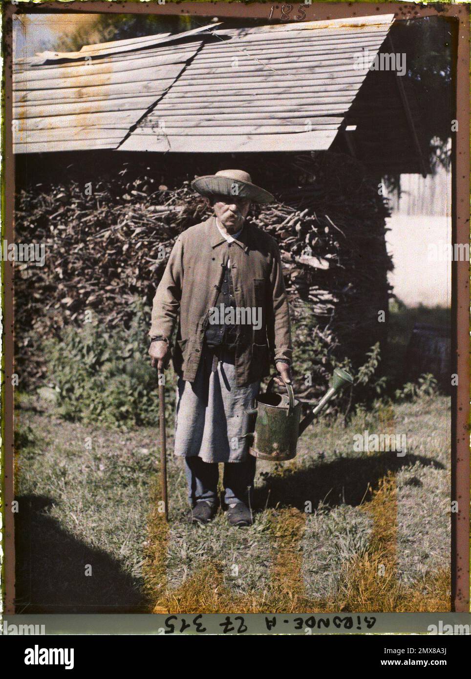 Uzeste, Frankreich , 1920-1921 - Charente, Gironde, Basse - Pyrénées, Hautes Pyrénées - Fernand Cuville Stockfoto