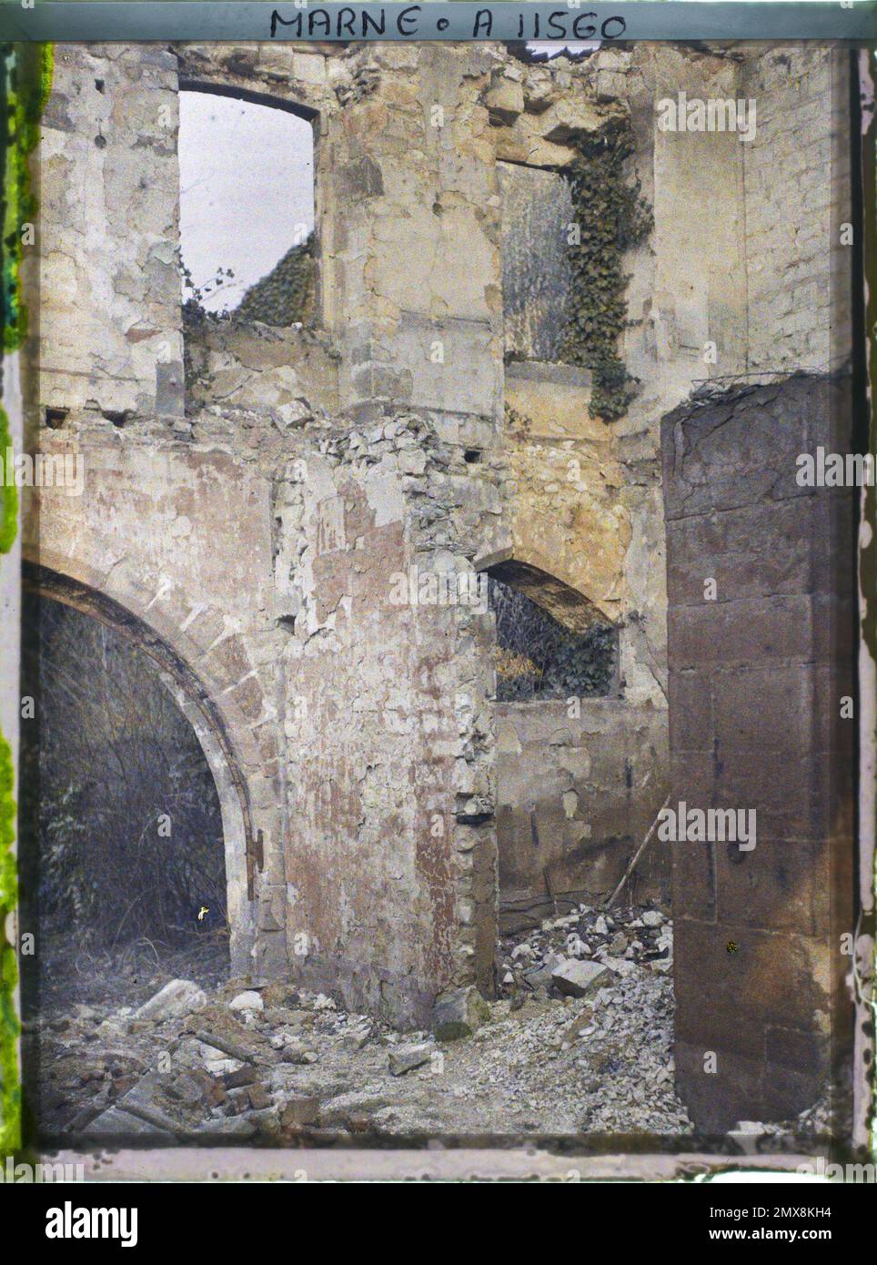 Reims, Marne, Champagner, französische Ruinen des Cordeliers-Klosters , 1917 - Marne - Fernand Cuville (fotografischer Teil der Armeen) Stockfoto