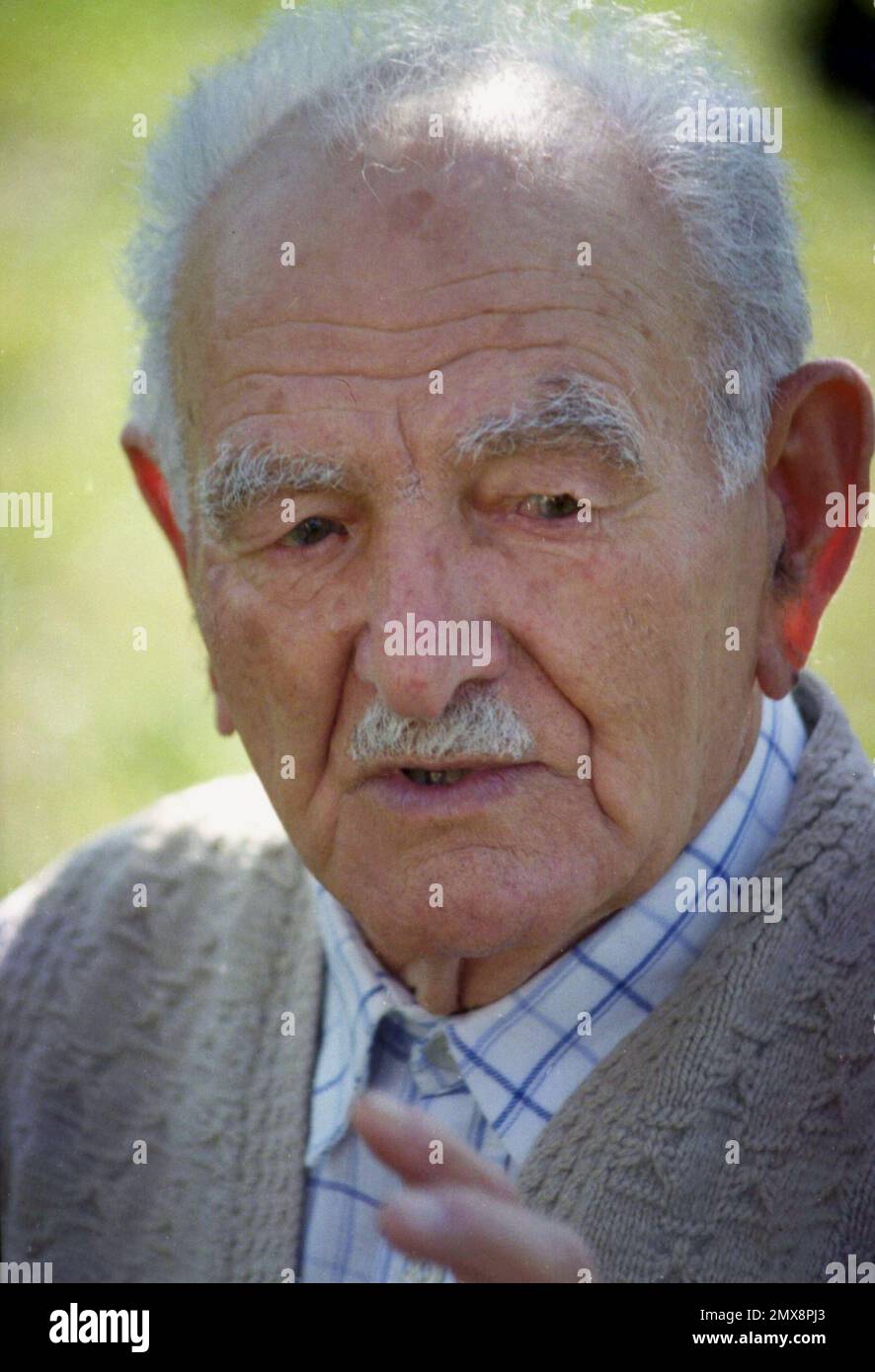 Porträt des älteren Mannes im Kreis Sibiu, Rumänien, ca. 2000 Stockfoto