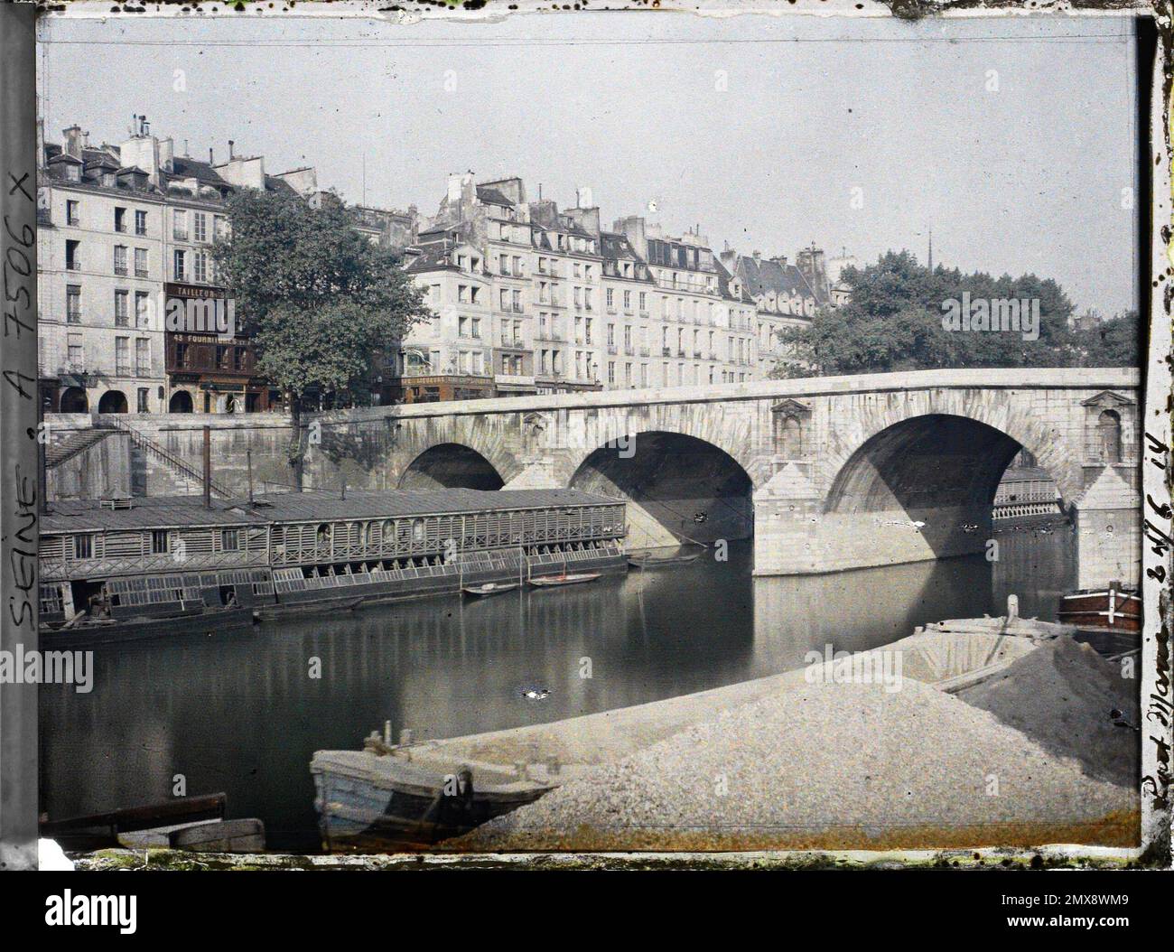 Paris (4. Arr.), France Boat-Lavoir in der Nähe der Pont Marie, Stockfoto