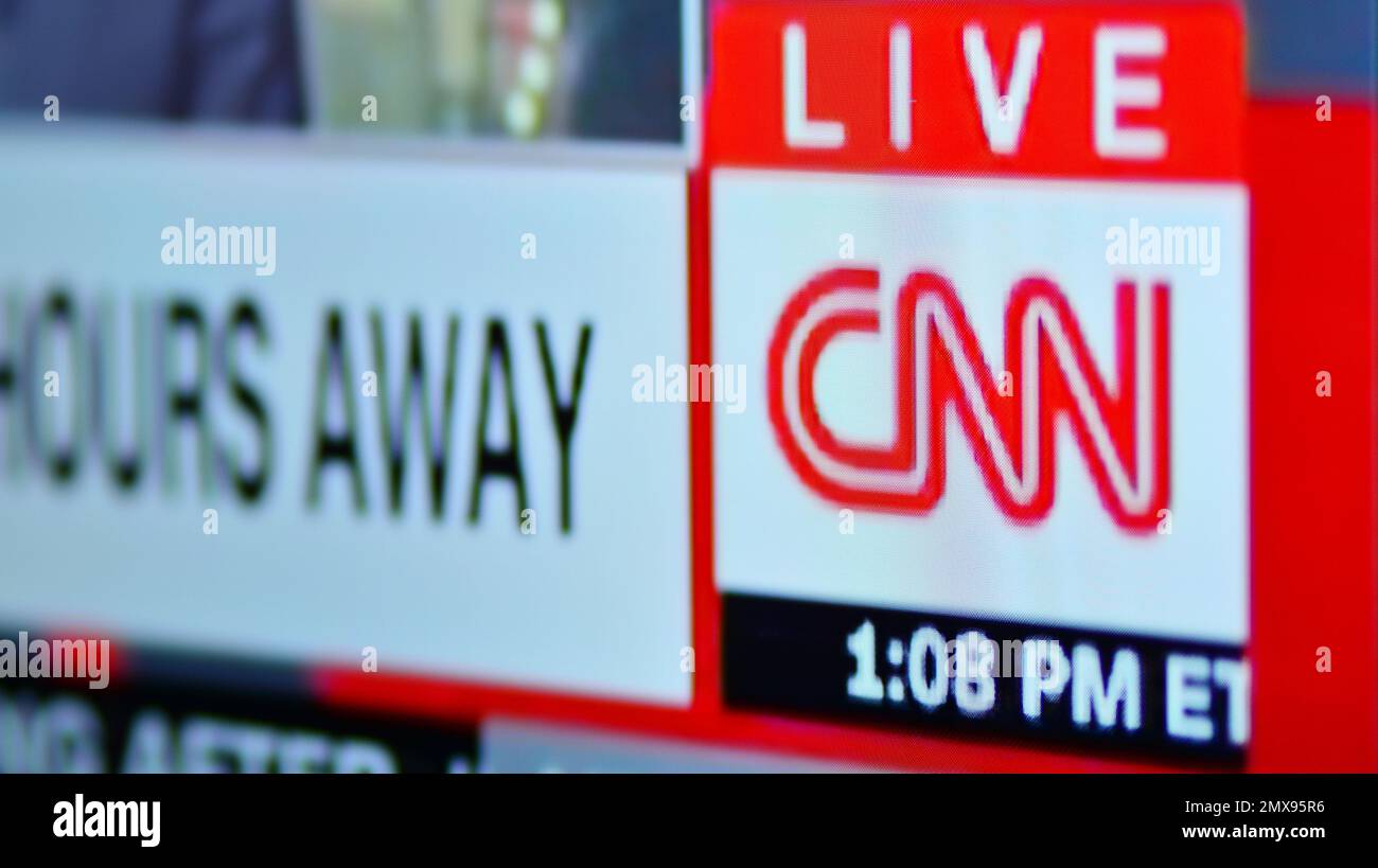 Warschau, Polen. 21. Februar 2022 Foto des CNN-Logos auf einem fernsehbildschirm. Stockfoto