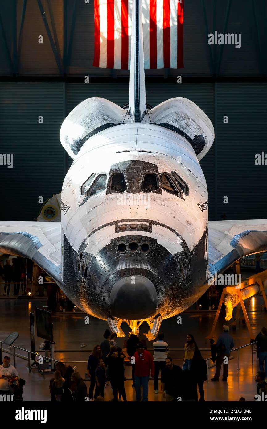 Space Shuttle „Discovery“ im Steven F. Udvar-Hazy Center des Smithsonian National Air and Space Museum, Chantilly, Virginia, USA Stockfoto