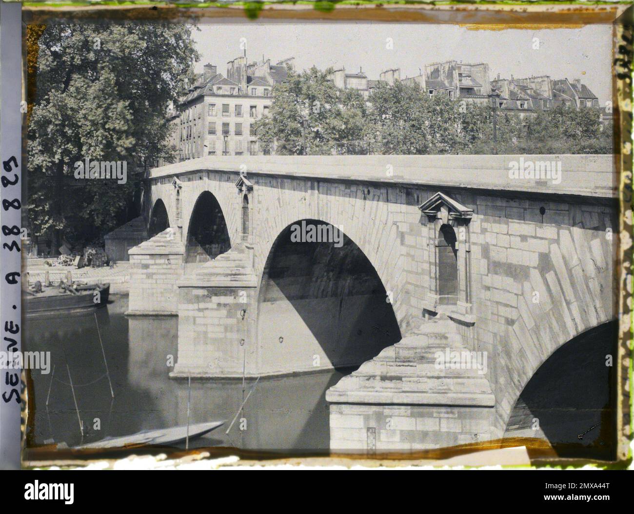 Paris (4. Arr.), Frankreich Le Pont Marie vom Quai de Bourbon, Stockfoto