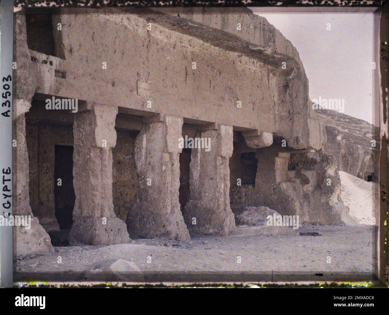 Beni Hassan, Ägypten, Afrika am Fuße der Klippe, 1914 - Ägypten - Auguste Léon - (Januar - Februar) Stockfoto