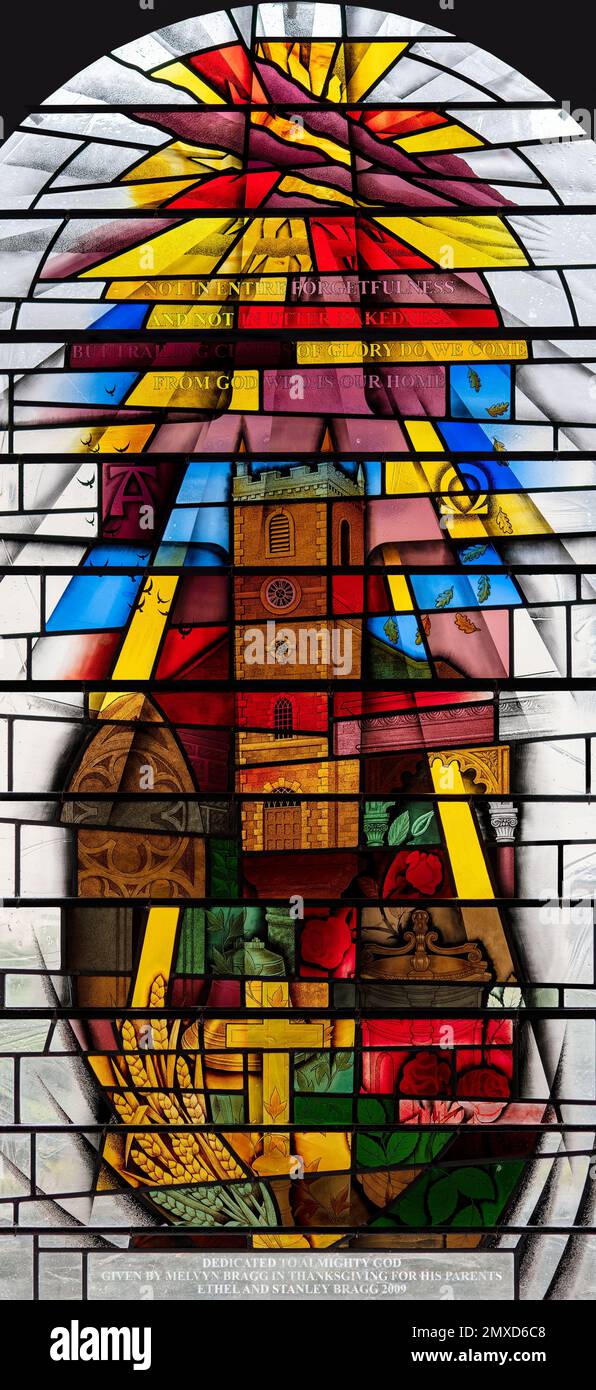 Das Zentrallicht der Bragg-Familie Fenster, Gott der Vater, St. Mary's Church, Wigton, Cumbria, UK Stockfoto