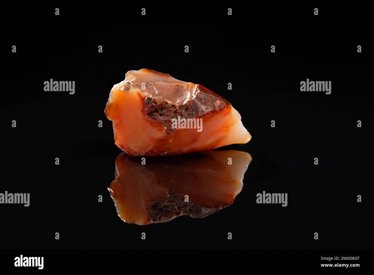 Rötlich schwarzes mineral -Fotos und -Bildmaterial in hoher Auflösung –  Alamy