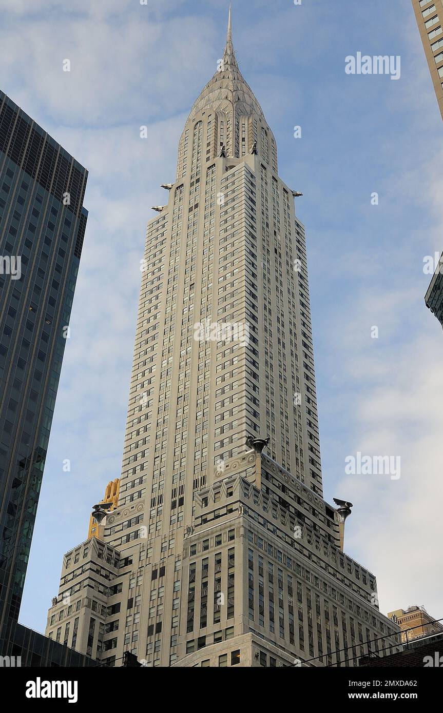 Das Chrysler Building, ein Art-Deco-Wolkenkratzer, das einst das höchste Gebäude der Erde war, befindet sich in der Lexington Avenue, New York City. Stockfoto