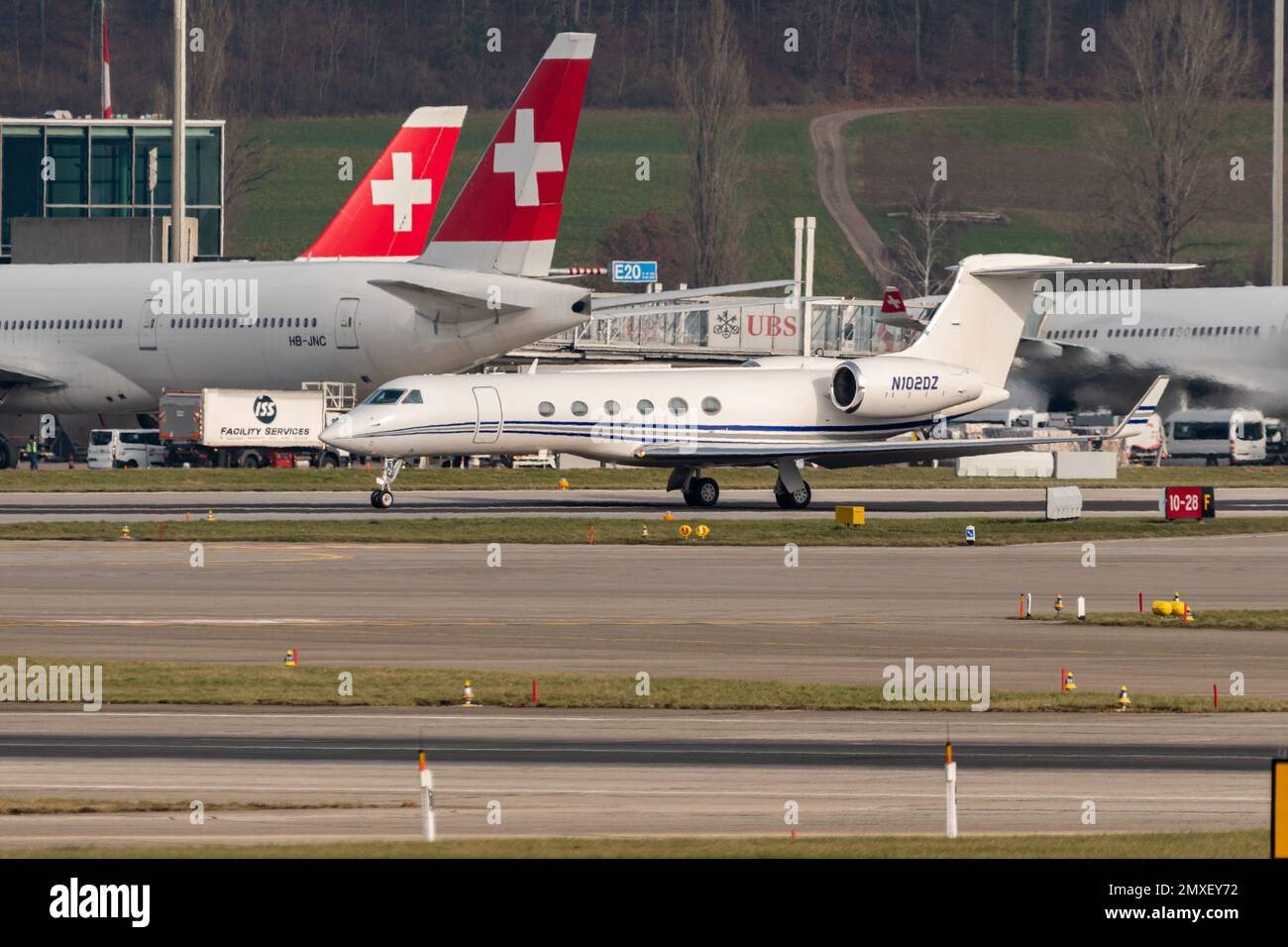 Zürich, Schweiz, 20. Januar 2023 Gulfstream G5 Business Aircraft Start von Landebahn 28 nach dem Weltwirtschaftsforum in Davos Stockfoto