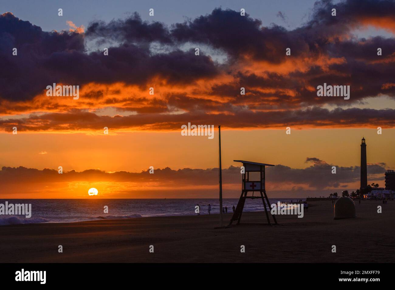 Maspalomas Beach bei Sonnenuntergang, Maspalomas, Gran Canary, Kanarische Inseln, Spanien Stockfoto