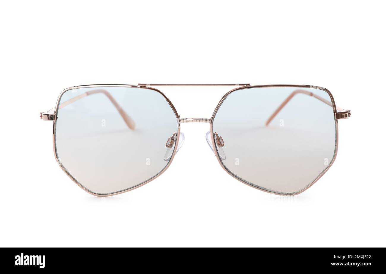 Stilvolle Sonnenbrille isoliert auf Weiß. Strandobjekt Stockfoto