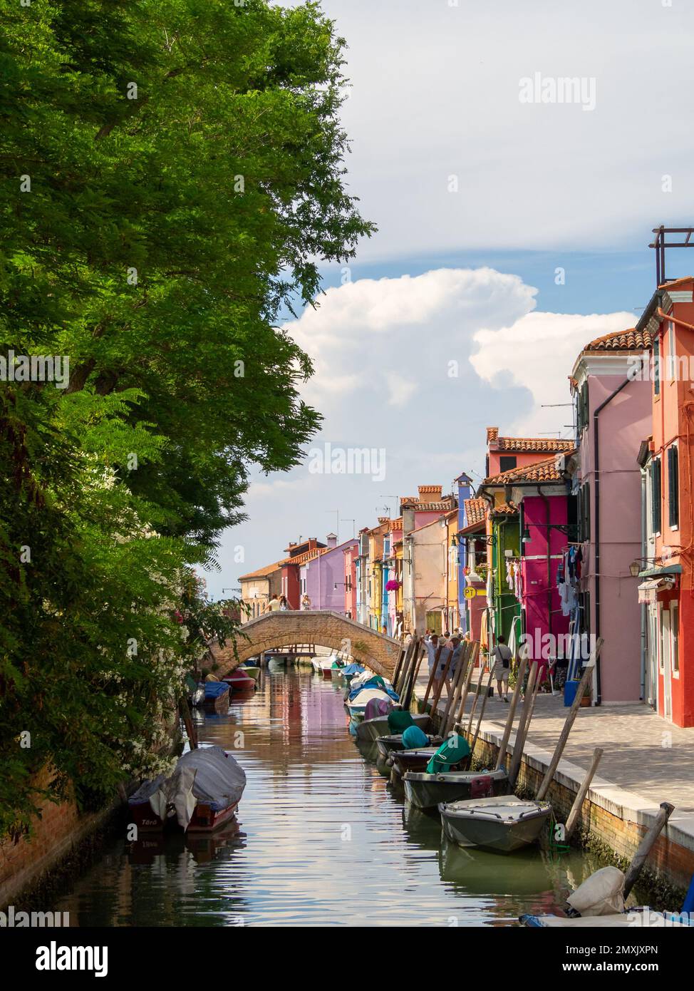 Buranokanal und Brücke Stockfoto