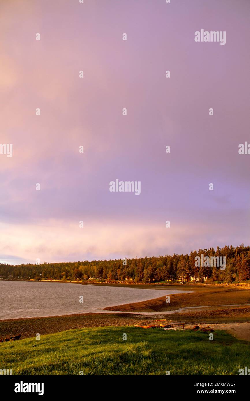 Dramatischer Sonnenuntergang im Pazifischen Nordwesten (2014) Stockfoto