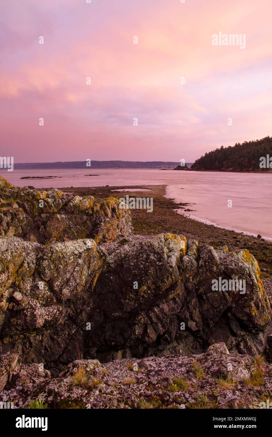 Dramatischer Sonnenuntergang im Pazifischen Nordwesten (2014) Stockfoto