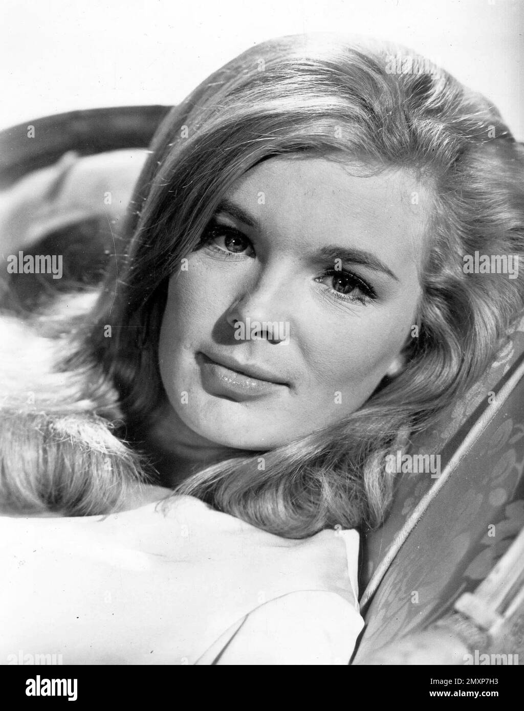 LINDA EVANS im GROSSEN TAL (1965), Regie A. I. BEZZERIDES. Kredit: VIER-STERNE-PRODUKTIONEN/Album Stockfoto