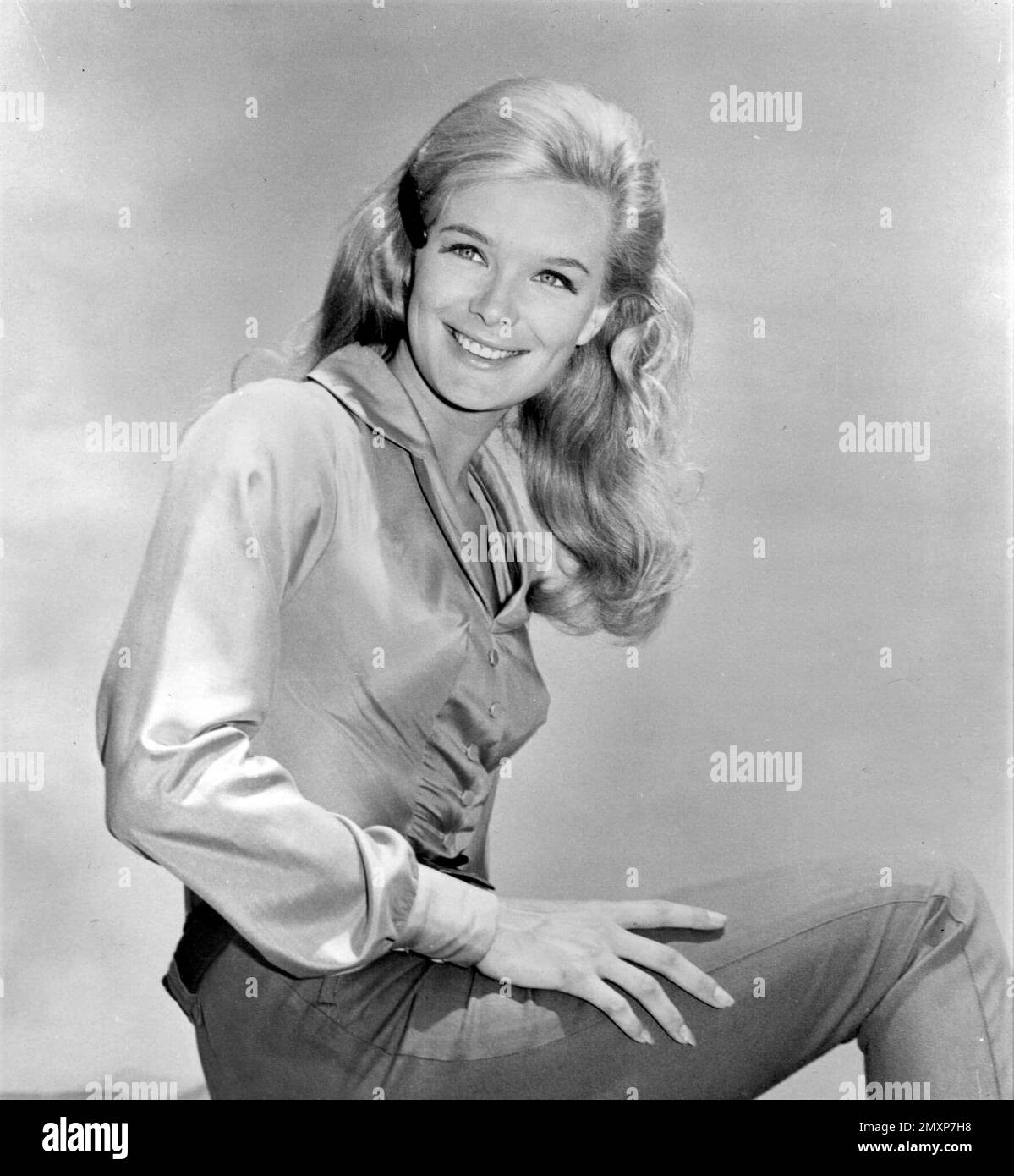 LINDA EVANS im GROSSEN TAL (1965), Regie A. I. BEZZERIDES. Kredit: VIER-STERNE-PRODUKTIONEN/Album Stockfoto