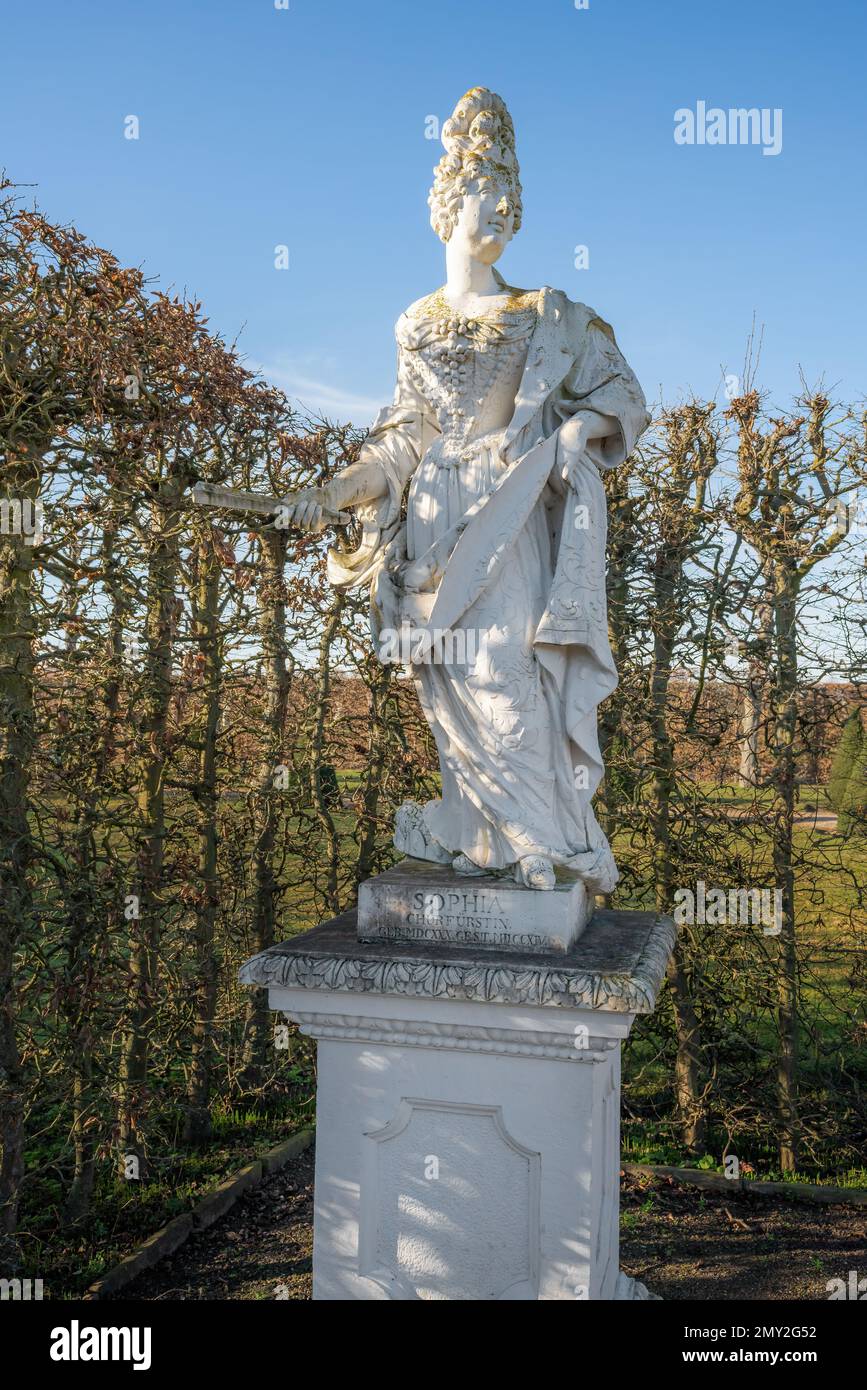 Hannover-Statue in den Herrenhausen-Gärten – Hannover, Niedersachsen, Deutschland Stockfoto