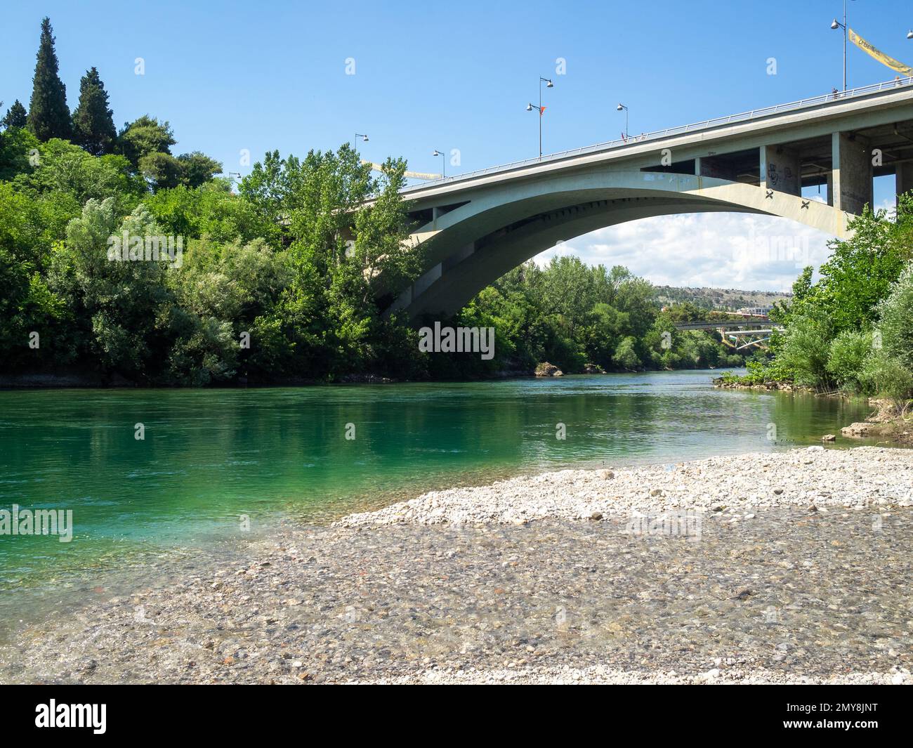 Moraca River in Podgorica Stockfoto
