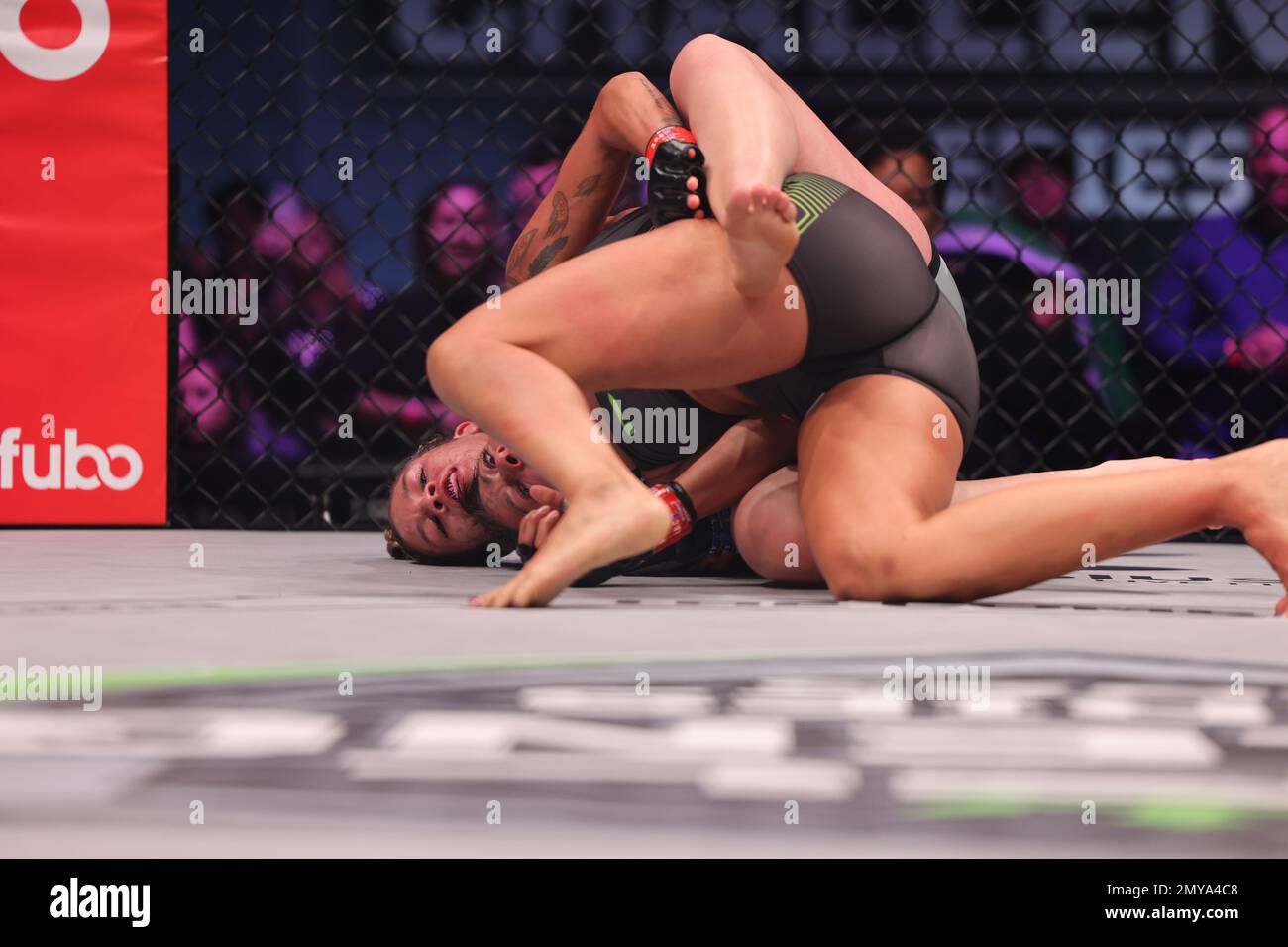 ORLANDO, Florida - 3. Februar: Evelyn Martins kehrt in Woche 1 der PFL Challenger Series am 3. Februar 2023 in den Universal Studios in Orlando, Florida, zurück. (Foto: Aaron Litz/PxImages) Kredit: Px Images/Alamy Live News Stockfoto