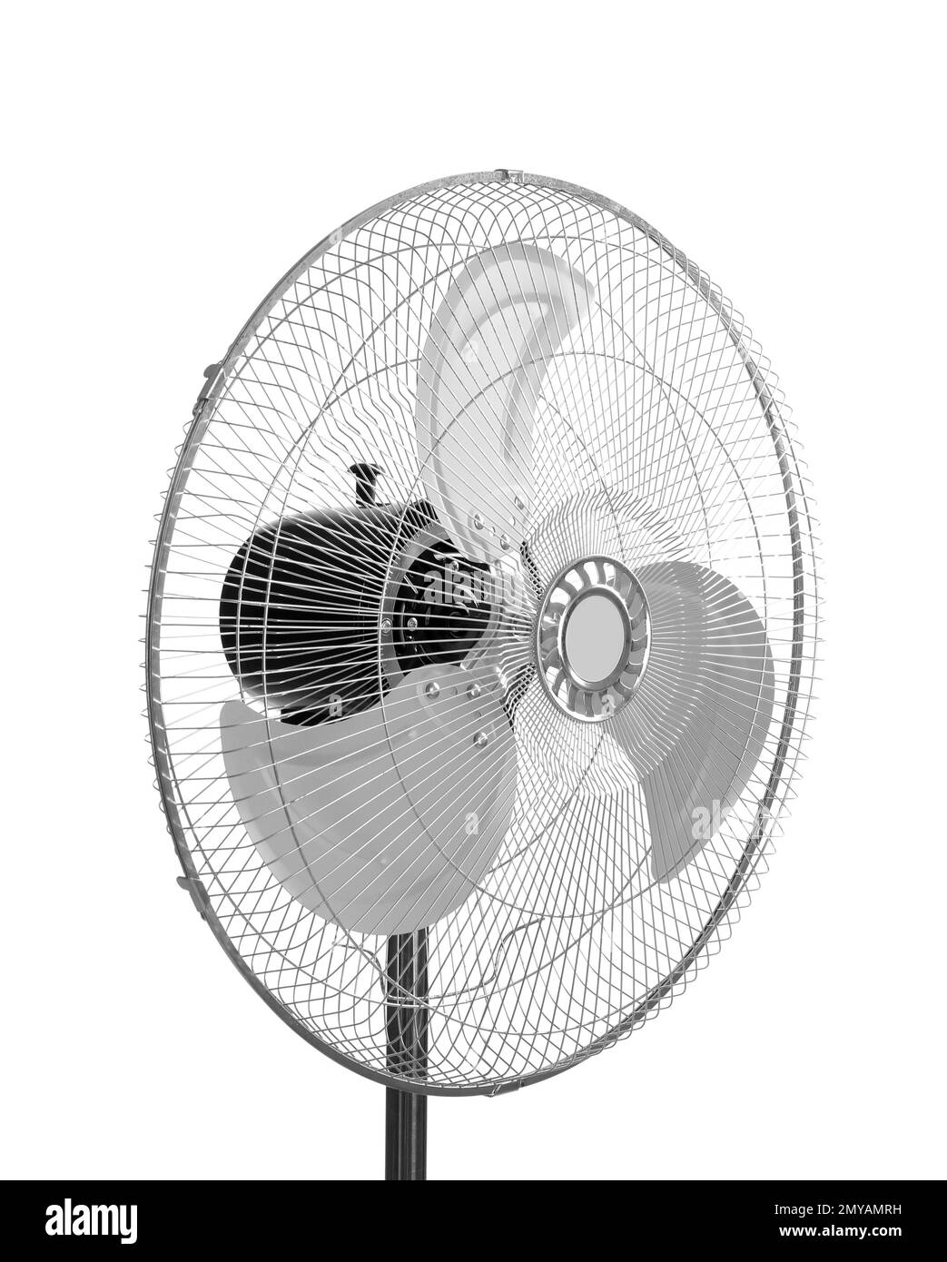 Elektrischer Lüfter isoliert auf weiß. Sommerhitze Stockfoto