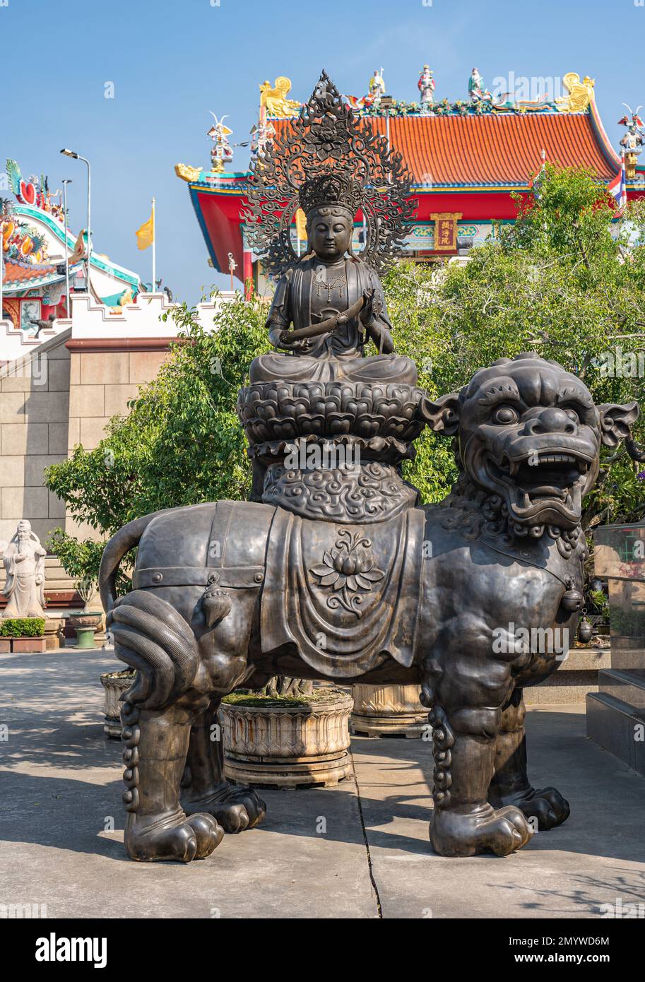 Pattaya, Thailand - 04. Februar 2023: Chinesischer Tempel und Museum von Anek Kusala Sala Viharn Sien. Chinesische Statuen und Skulpturen Stockfoto