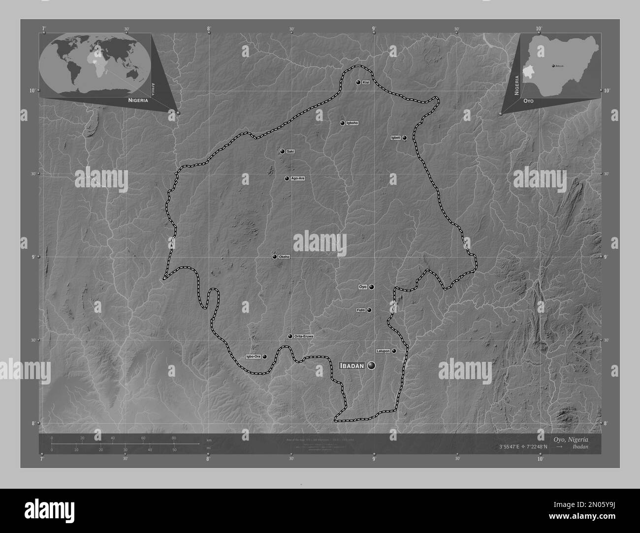Oyo, Staat Nigeria. Grauskala-Höhenkarte mit Seen und Flüssen. Standorte und Namen der wichtigsten Städte der Region. Lageplan für Corner Auxiliary Stockfoto