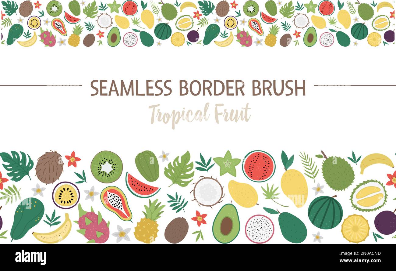 Vektorpinsel mit nahtlosem Muster mit tropischen Früchten und Beeren mit Scheiben und Hälften. Hintergrund: Dschungellaub am Rand. Handgezogene exotische Flachpflanzen Stock Vektor