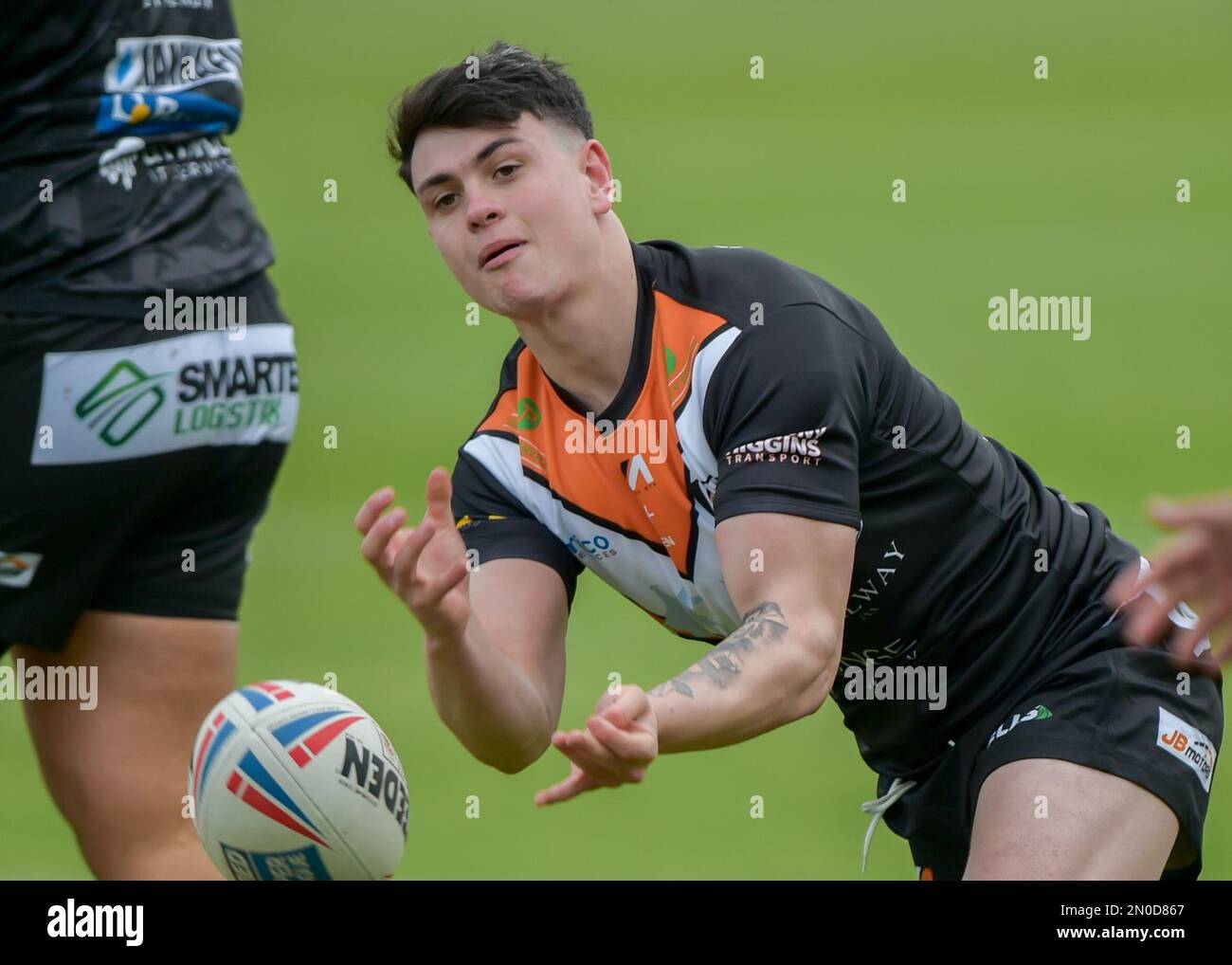 Castleford, Großbritannien. 05. Februar 2023. Cain Robb von Castleford Tigers Nathan Massey Testimonial, Castleford Tigers gegen Huddersfield Giants im MEND-A-Hose Jungle, Castleford West Yorkshire, Großbritannien am 5. Februar 2023 Fotokredit Craig Cresswell Fotografie Credit: Craig Cresswell/Alamy Live News Credit: Craig Cresswell/Alamy Live News Stockfoto