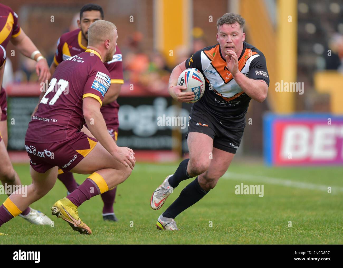 Castleford, Großbritannien. 05. Februar 2023. Nathan Massey Testimonial, Castleford Tigers gegen Huddersfield Giants im MEND-A-Hose Jungle, Castleford West Yorkshire, Großbritannien, am 5. Februar 2023 Fotokredit Craig Cresswell Photography Credit: Craig Cresswell/Alamy Live News Credit: Craig Cresswell/Alamy Live News Stockfoto