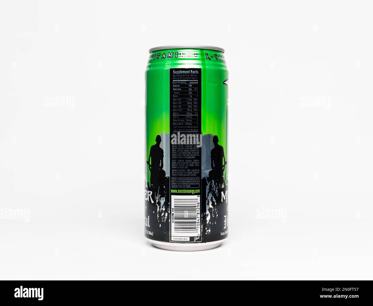 Rückseite von Monster Energy Heavy Metal „BFC“. Big 32oz-Getränkedosen im Festivaldesign. Die Größe 946ml wurde 2007 auf dem US-Markt verkauft. Stockfoto