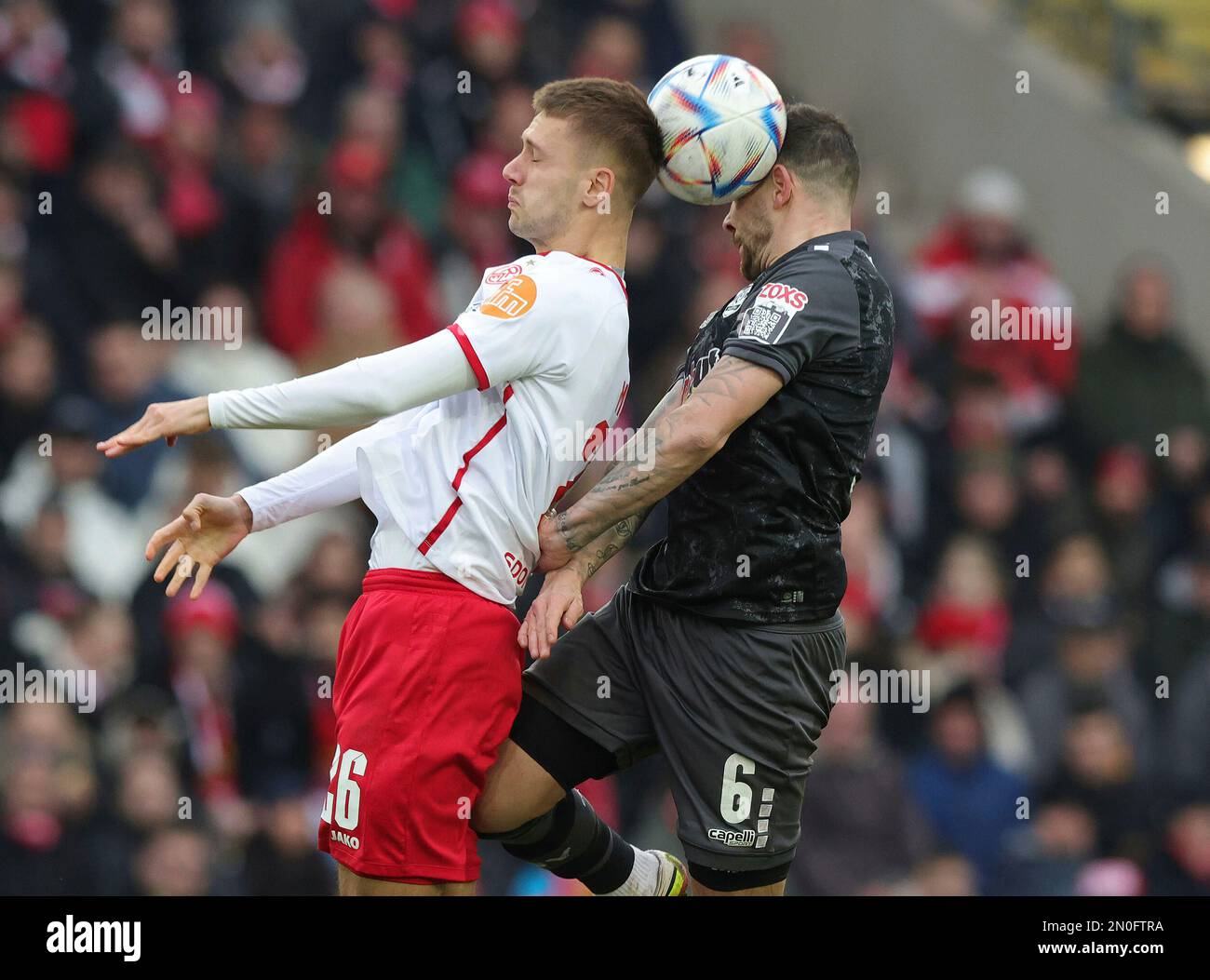 Essen Sie, Deutschland. 05. Februar 2023. firo : 05.02.2023, Fußball, 3. League, 3. Bundesliga, Staffel 2022/2023, RWE, Rot-Weiss Essen - MSV Duisburg Goalben MUSEL, RWE Left versus Marvin BAKALORZ/dpa/Alamy Live News Stockfoto