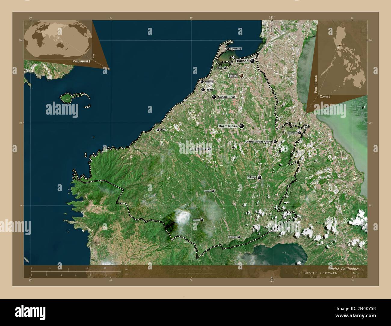 Cavite, Provinz der Philippinen. Satellitenkarte mit niedriger Auflösung. Standorte und Namen der wichtigsten Städte der Region. Eckkarten für zusätzliche Standorte Stockfoto