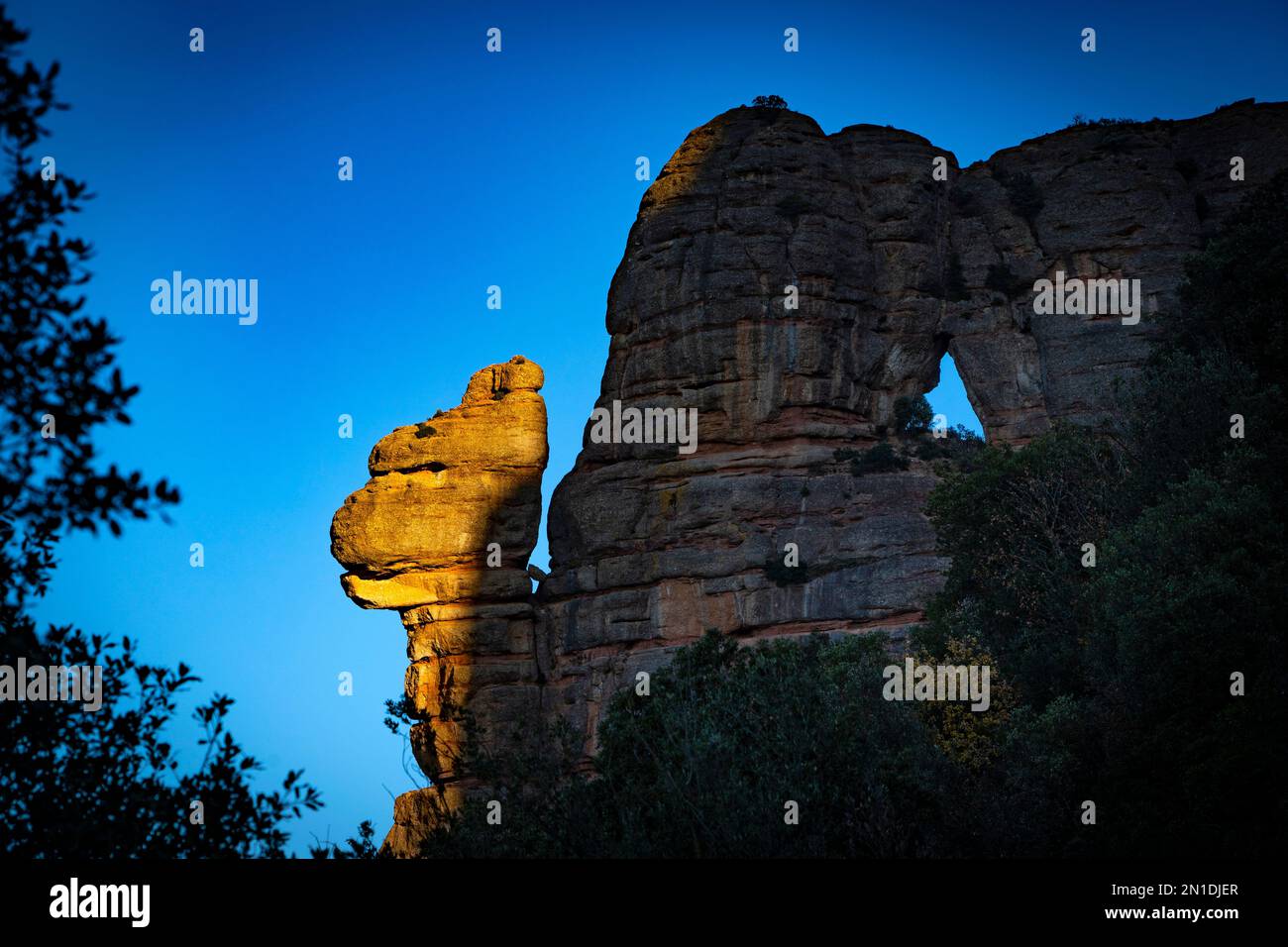 La Cadireta, Morro de Gos. La Roca Foradada, Las Agulles, Montserrat, Berg, Katalonien Stockfoto