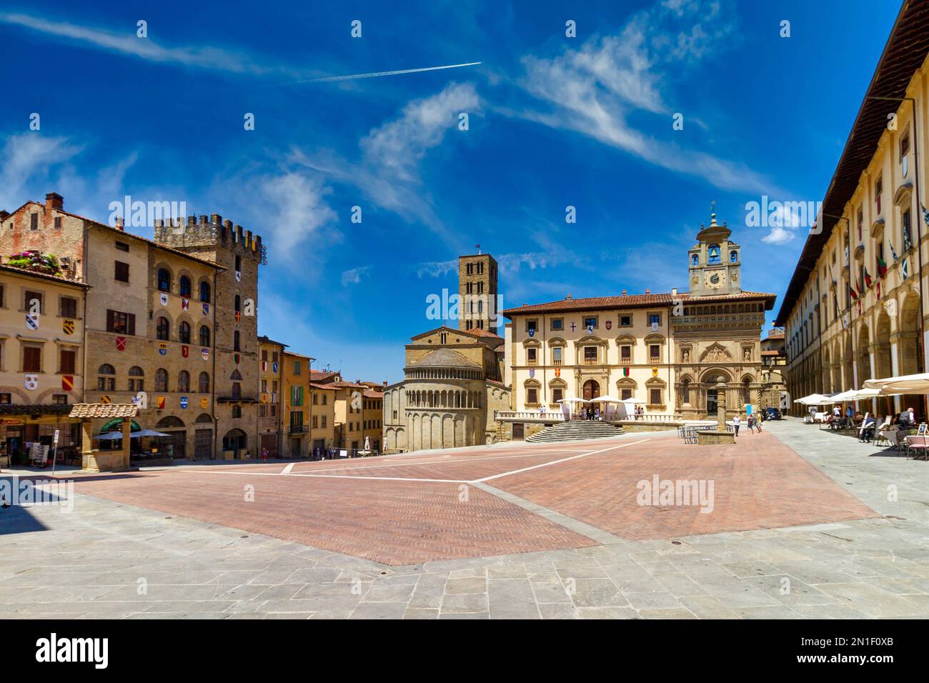 Pieve di Santa Maria, Palazzo della Fraternitadei Laici, Piazza Grande, Arezzo, Toskana, Italien, Europa Stockfoto