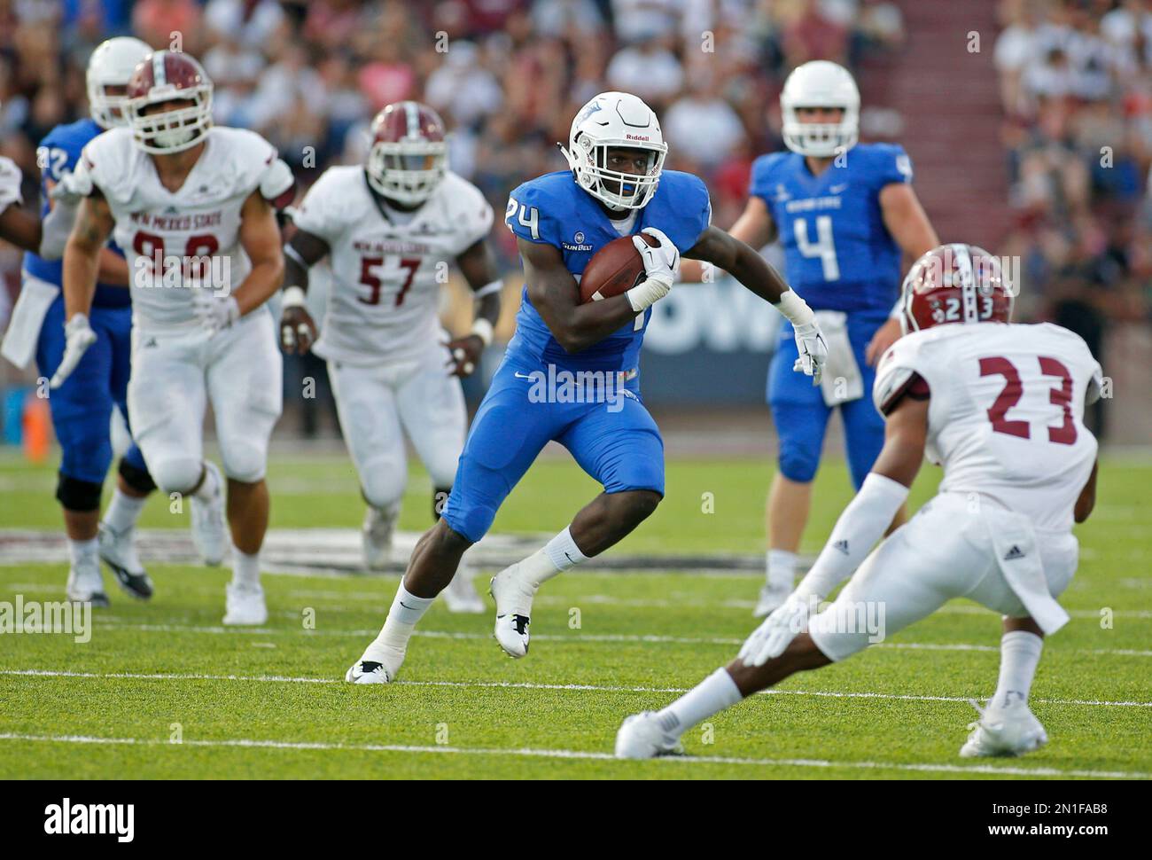 Georgia State running back Marcus Caffey carries during the first half of an NCAA college football game against New Mexico State in Las Cruces, N.M., Saturday, Sept. 12, 2015. (AP Photo/Andres Leighton) Stockfoto