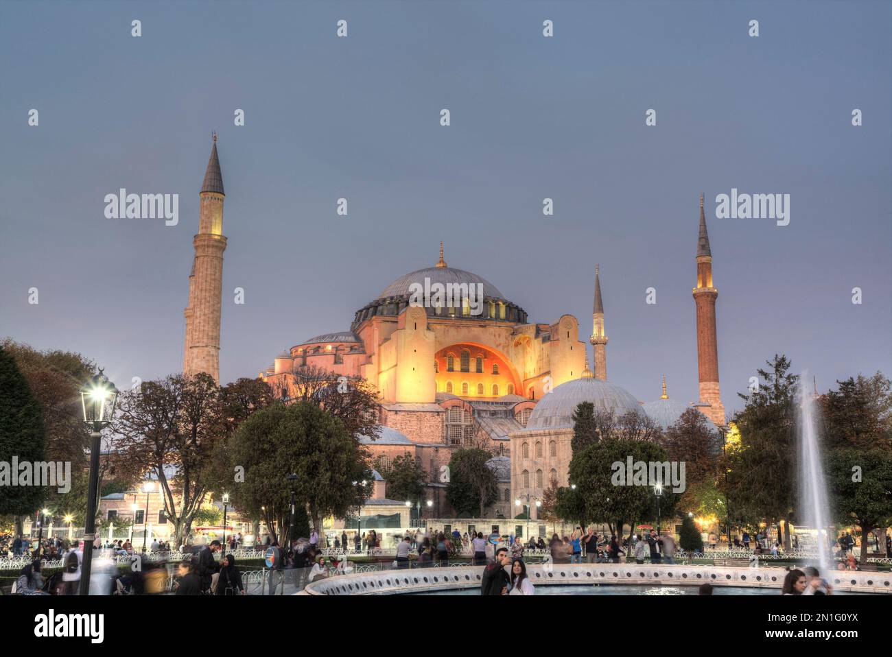 Abend, große Moschee Hagia Sophia, 360 n. Chr., UNESCO-Weltkulturerbe, Istanbul, Türkei, Europa Stockfoto