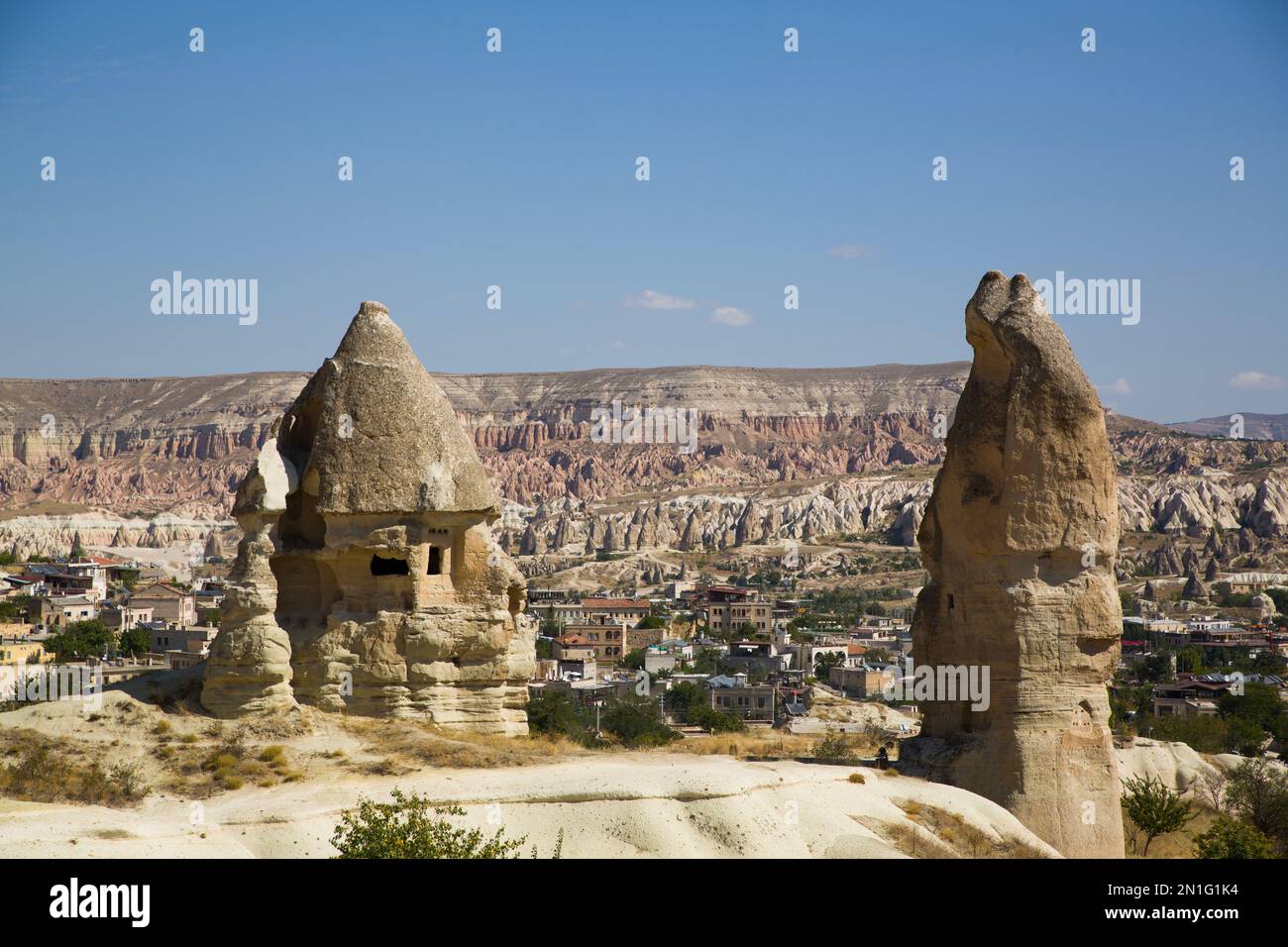 Cave Houses, Pigeon Valley, Goreme, Cappadocia Region, Nevsehir Province, Anatolien, Türkei, Kleinasien, Asien Stockfoto