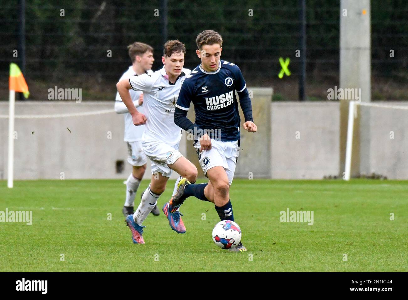 Swansea, Wales. 4. Februar 2023 Alfie Massey von Millwall in Aktion während des Spiels der Professional Development League zwischen Swansea City under 18 und Millwall under 18 an der Swansea City Academy in Swansea, Wales, Großbritannien, am 4. Februar 2023. Kredit: Duncan Thomas/Majestic Media. Stockfoto