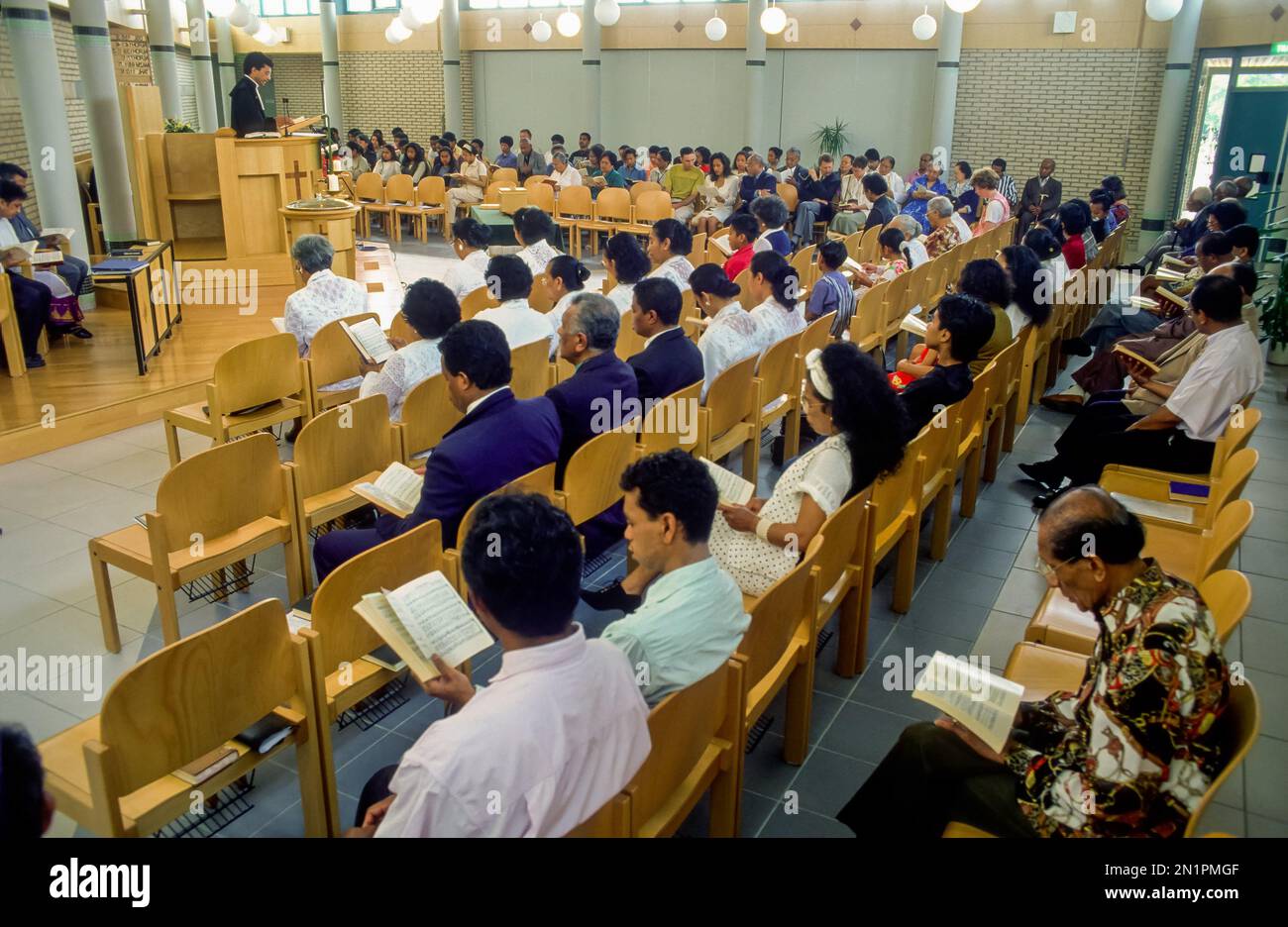 Niederlande, Tiel. Ambonesen aus Maluku während einer Messe in ihrer eigenen Kirche. Stockfoto