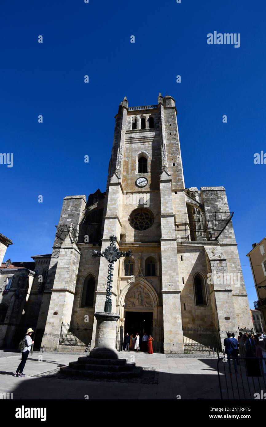 Kathedrale des Heiligen Petrus im Kondom im Departement Lot-et-Garonne im Südwesten Frankreichs Stockfoto