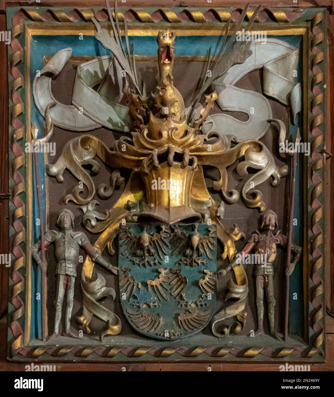 Das antike Wappen Niederösterreichs (ca. 1470) im Fürstenturm (IT. Castello Principesco) (deutsch: Landesfurstlicheburg) in der Stadt Merano Stockfoto