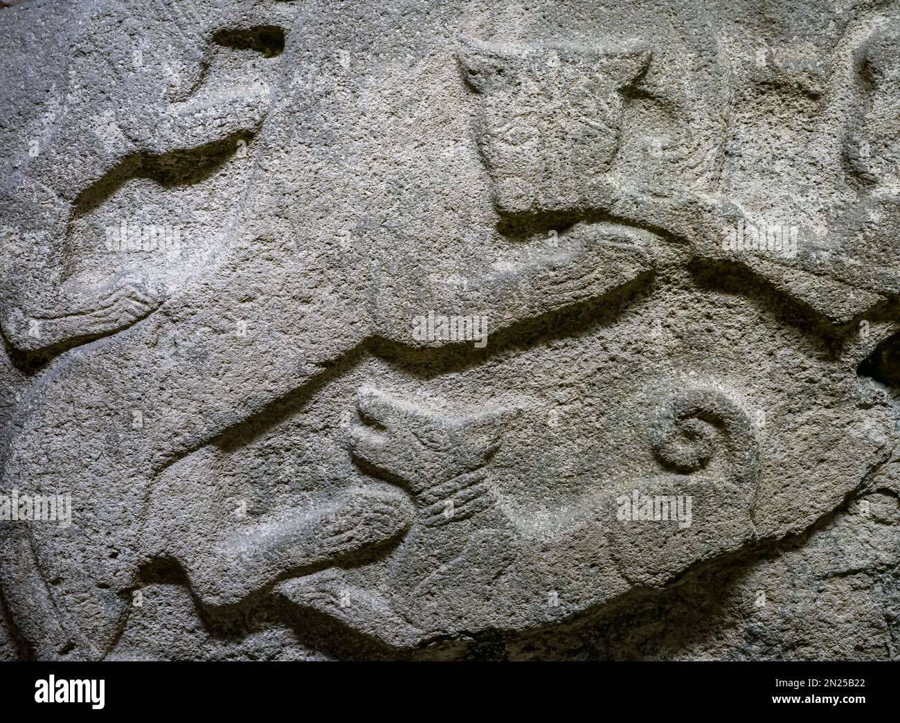 Erleichterung bei der Jagd. Nahaufnahme. Fragment. Ein Löwe und ein Hund. Andenesit, Alaca, Clorum. 1399 - 1300 v. Chr. 14. Jahrhundert v. Chr Stockfoto