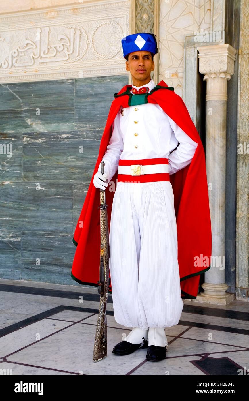 Wache vor dem Mausoleum, Rabat, Marokko Stockfoto