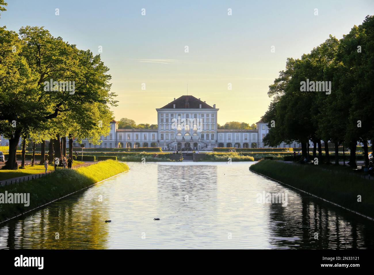 Die Fassade des Nymphenburg-Schlosses in der Stadt München in Bayern Stockfoto