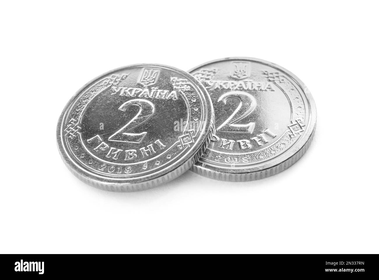 Ukrainische Münzen auf weißem Hintergrund. Landeswährung Stockfoto