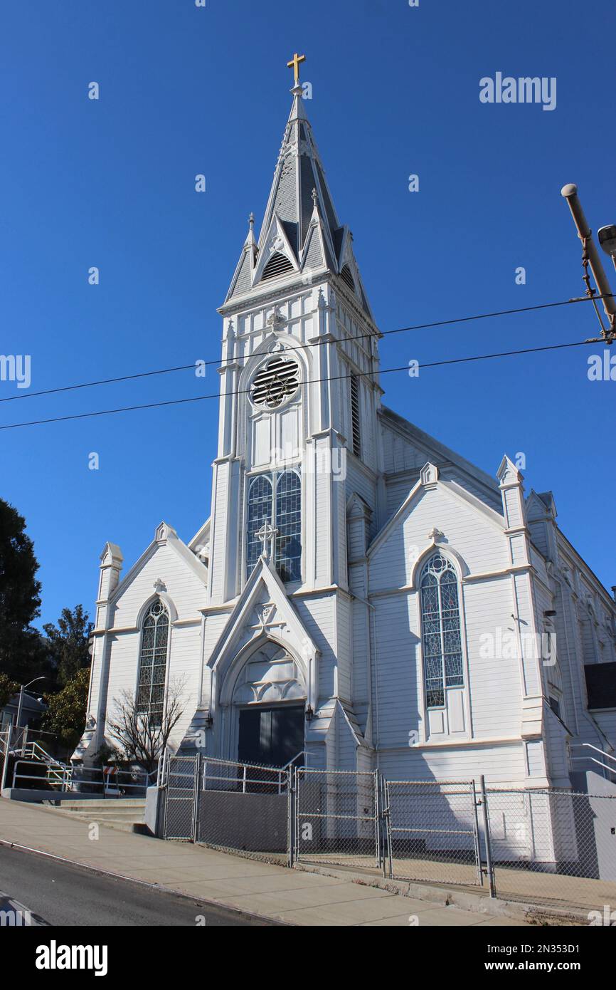 Katholische All Hallows Kirche, Bayview, San Francisco, Kalifornien Stockfoto